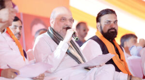 यह घुसपैठियों को बाहर करने वाला चुनाव है : अमित शाह