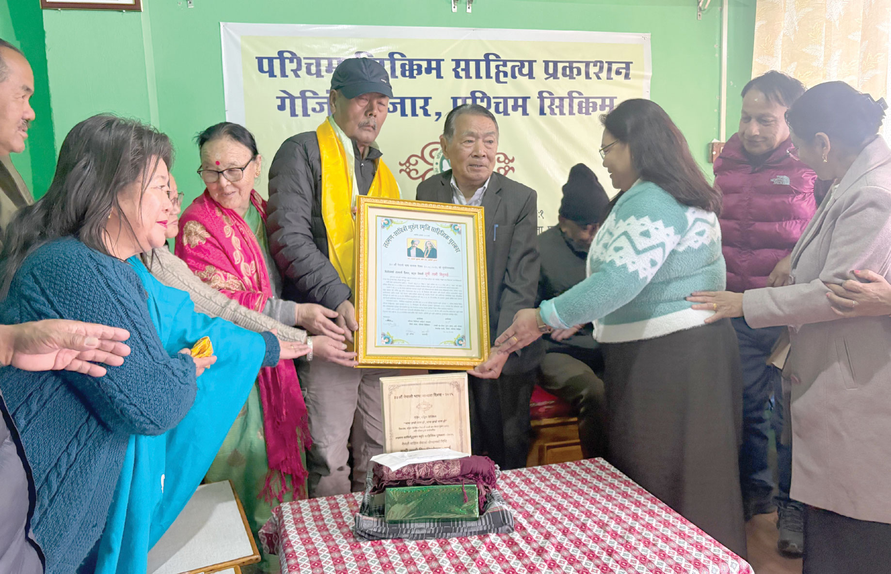 लक्ष्मी मिन्नू को मिला लक्ष्मण-सावित्री स्मृति साहित्यिक पुरस्कार