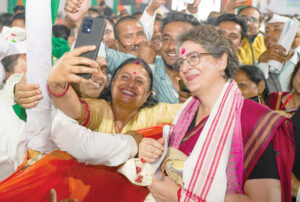 असम के विकास के बारे में बात करें सीएम, पुराने मुद्दे पर रो रहे हिमंत : प्रियंका गांधी