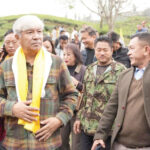 अमर लामा ने चाय श्रमिकों से की मुलाकात