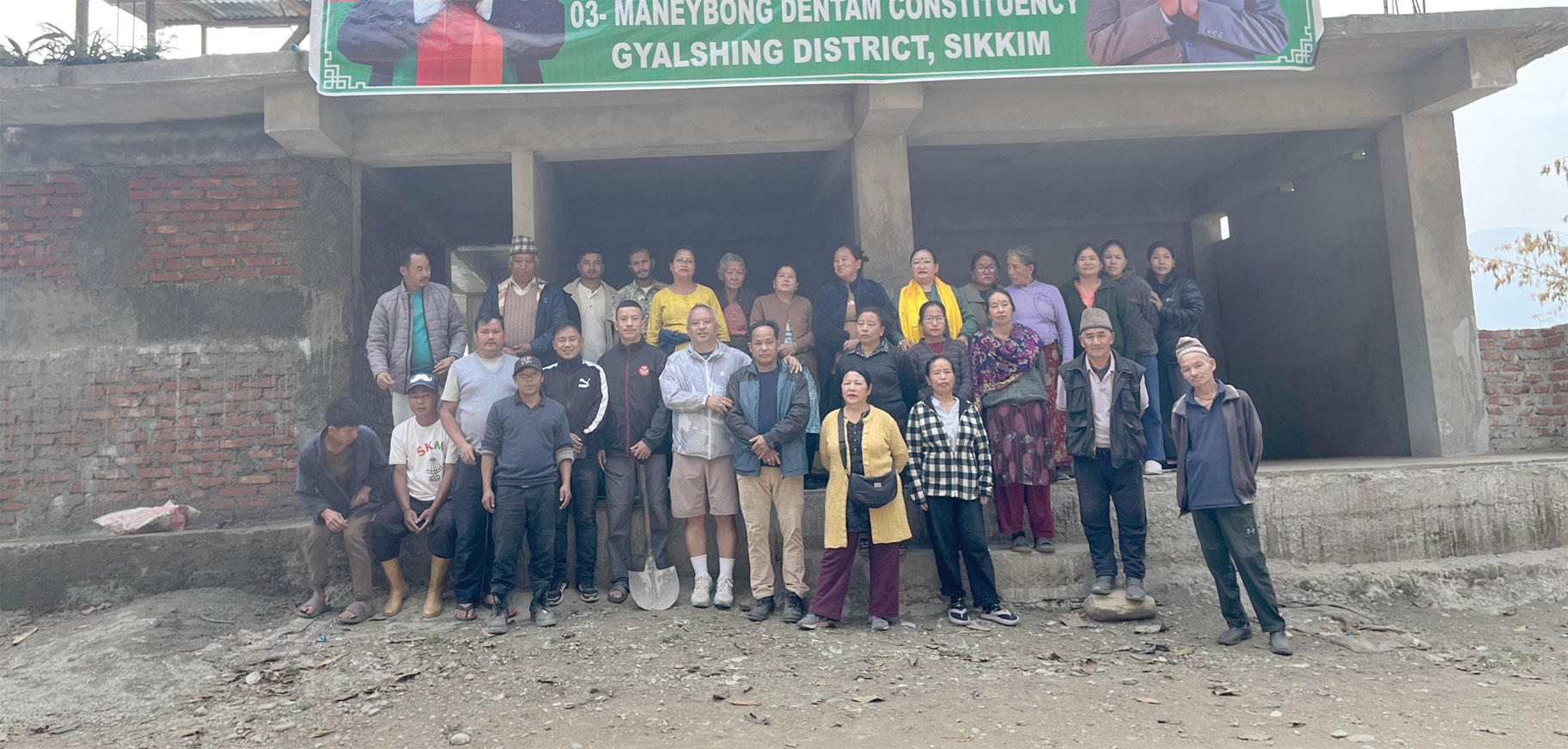 स्थानीय लोगों ने शुरू किया एसकेएम ब्लॉक स्तरीय पार्टी कार्यालय का निर्माण