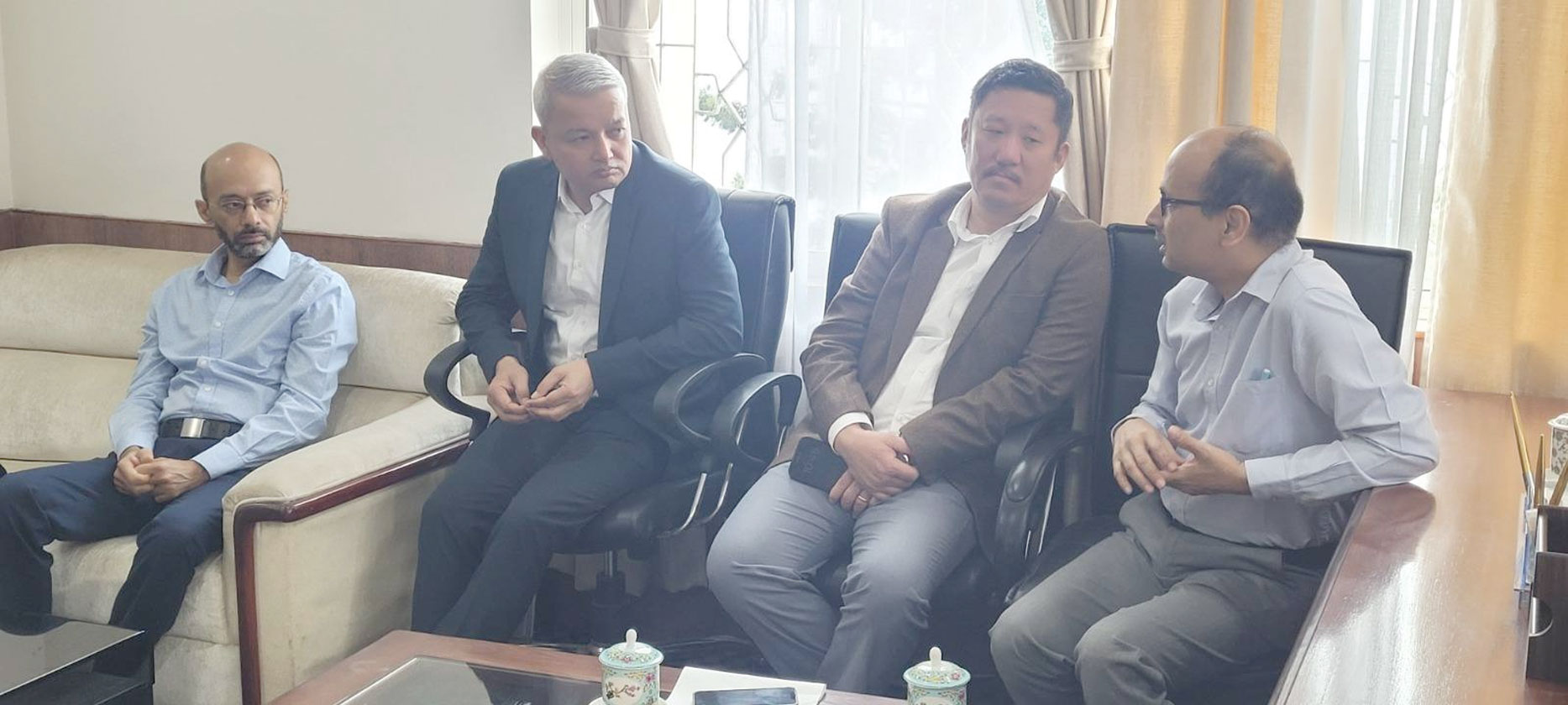 शिक्षकों को सशक्त बनाना सरकार की प्राथमिकता : मंत्री राजू बस्नेत