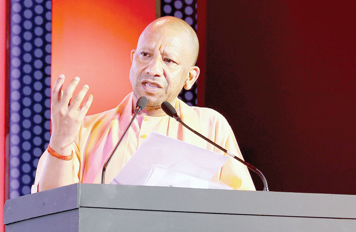 पेट्रोल-डीजल की कमी नहीं, अफवाह फैलाने वालों पर होगी कार्रवाई : सीएम योगी