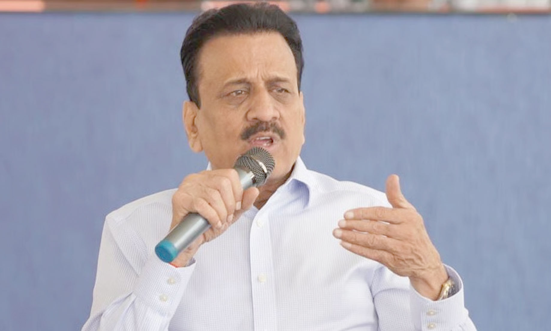 जाम पर महिला बनाम मंत्री, सड़क पर गरमाया मामला