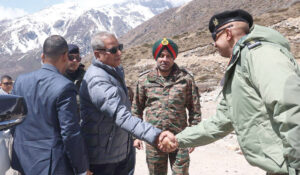 उत्तर सिक्किम के दौरे का दूसरा दिन : राज्यपाल ने कई स्थानों का किया निरीक्षण