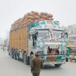 राष्ट्रीय राजमार्गों पर ओवरलोड वाहनों पर सख्ती, आज से लागू नए नियम