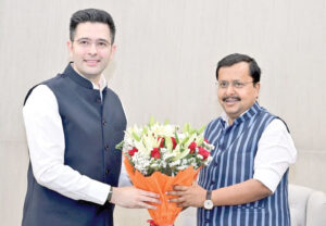 ‘मैं घायल हूं इसलिए घातक हूं’, राघव चड्ढा का बड़ा सियासी दांव