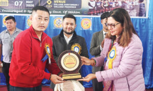 हिंगुवा फेस्ट 2026 का हुआ समापन : आदित्य गोले ने छात्रों को उद्यमिता अपनाने के लिए किया प्रेरित
