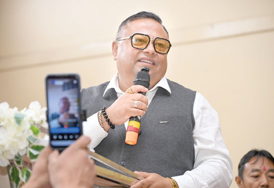 हार और जीत राजनीति के स्वाभाविक पहलू : अनित थापा