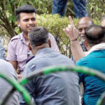 ऑटो चालकों के बीच राहुल गांधी, बोले- आपकी आवाज सुनी जाएगी