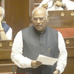 ‘152 पेपर लीक हुए, एक को भी सजा नहीं’, खड़गे ने सरकार से पूछा- क्या एजेंसियां सो रही थीं?