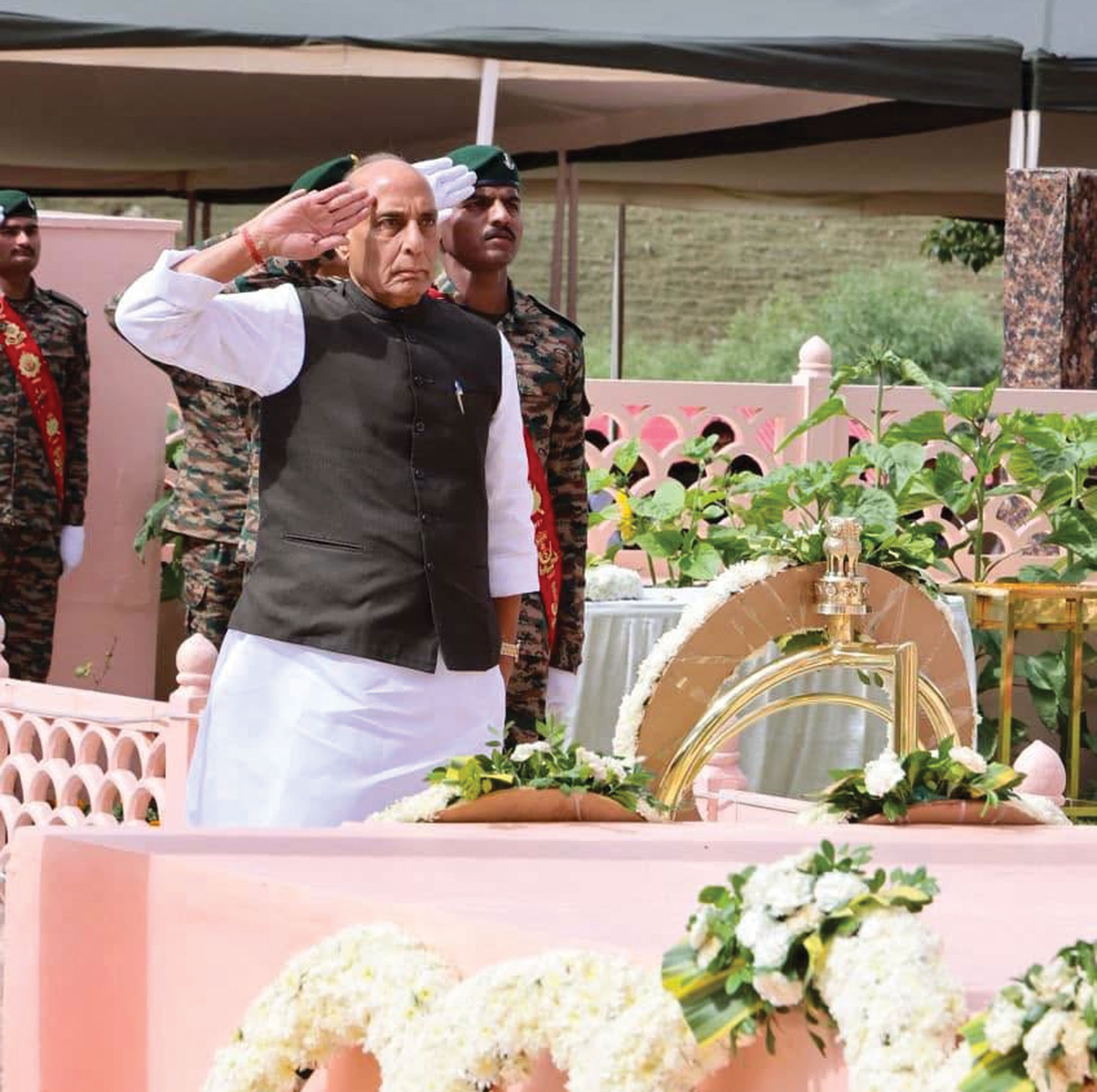 पाकिस्तान से बात होगी तो सिर्फ POK पर : राजनाथ सिंह