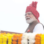भारत को रक्षा विनिर्माण का वैश्विक केंद्र बनाना होगा : पीएम मोदी