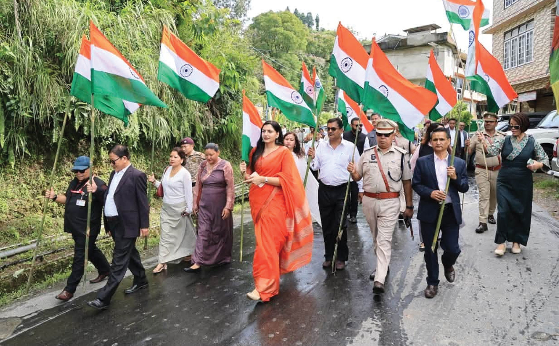‘हर घर तिरंगा’ मार्च के साथ पाकिम में गूंजा देशभक्ति का संदेश