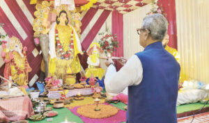 राज्यपाल ने विश्वकर्मा पूजा में दी आहुति, मांगी सिक्किम की खुशहाली