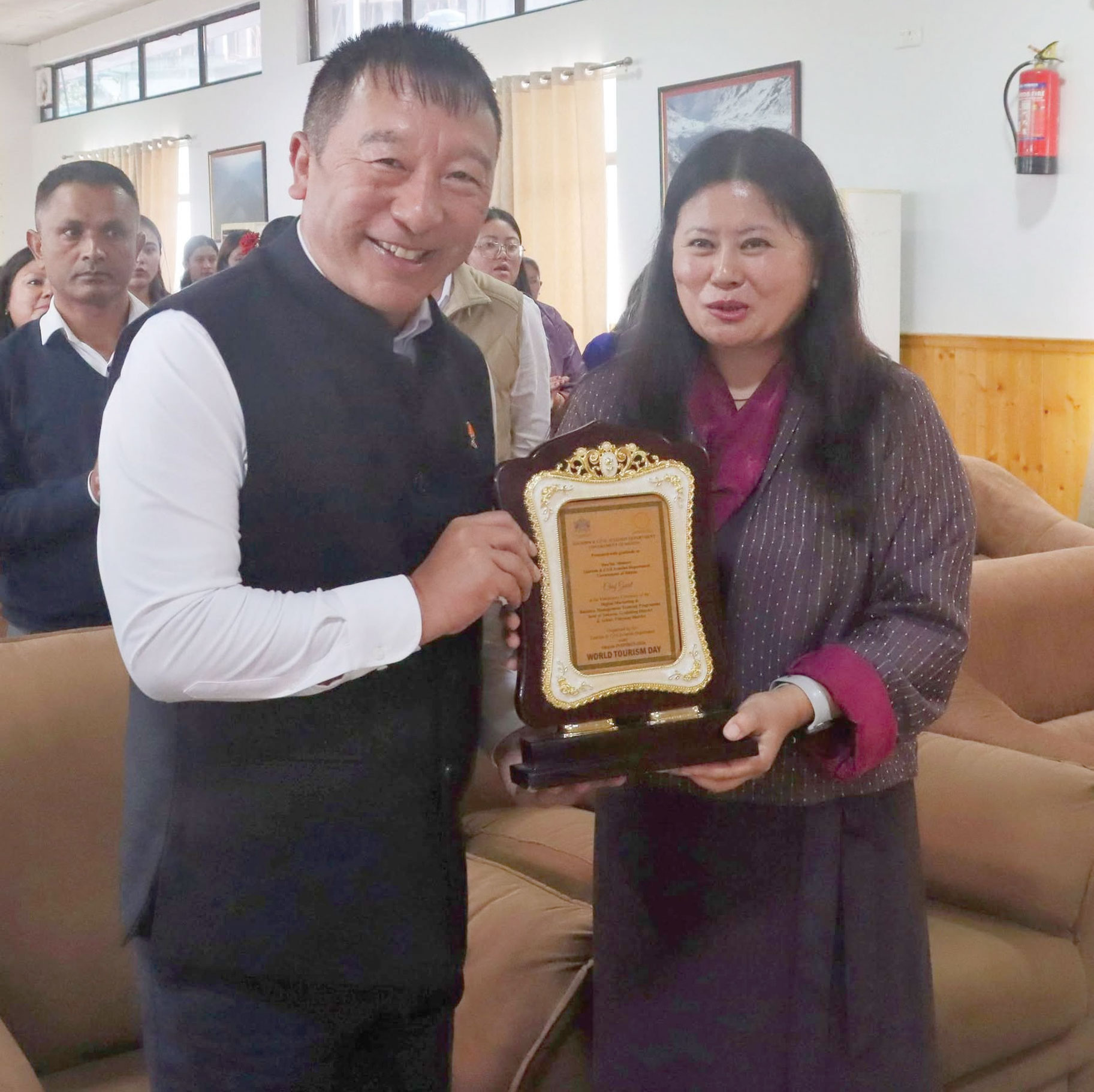 डिजिटल प्रशिक्षण से होमस्टे कारोबार को मिलेगी नई दिशा : छिरिंग टी. भूटिया